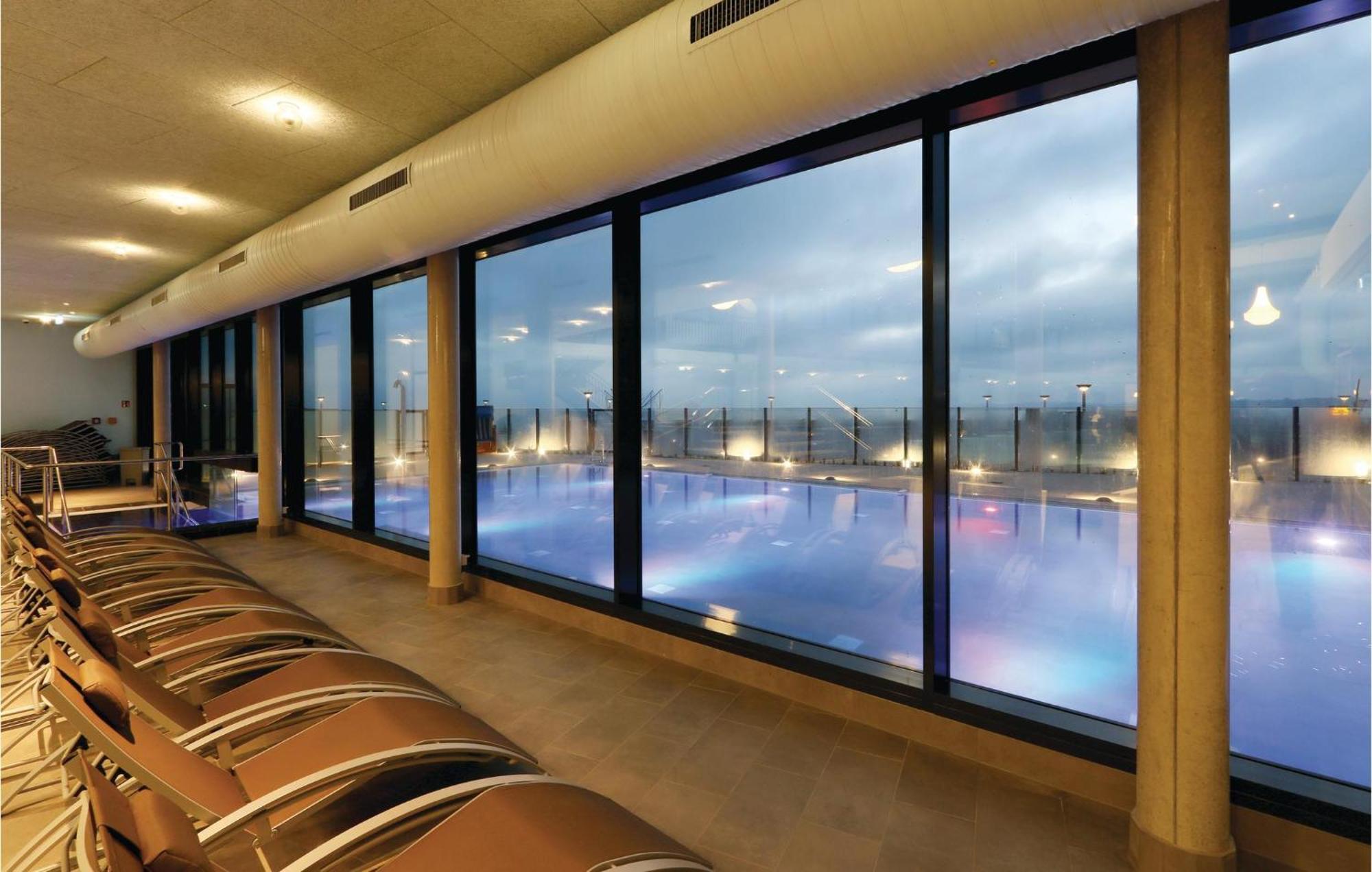 2 Bedroom Stunning Apartment In Luebeck Travemuende エクステリア 写真